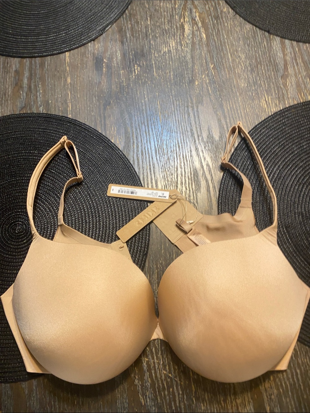 SKIMs ultimate push up plunge clay 38D Bra NWT creases in pads